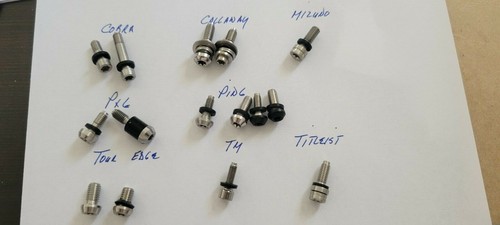 Replacement adapter screw - replacement,